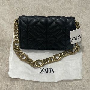 Zara Quilted Chain Strap Shoulder Bag